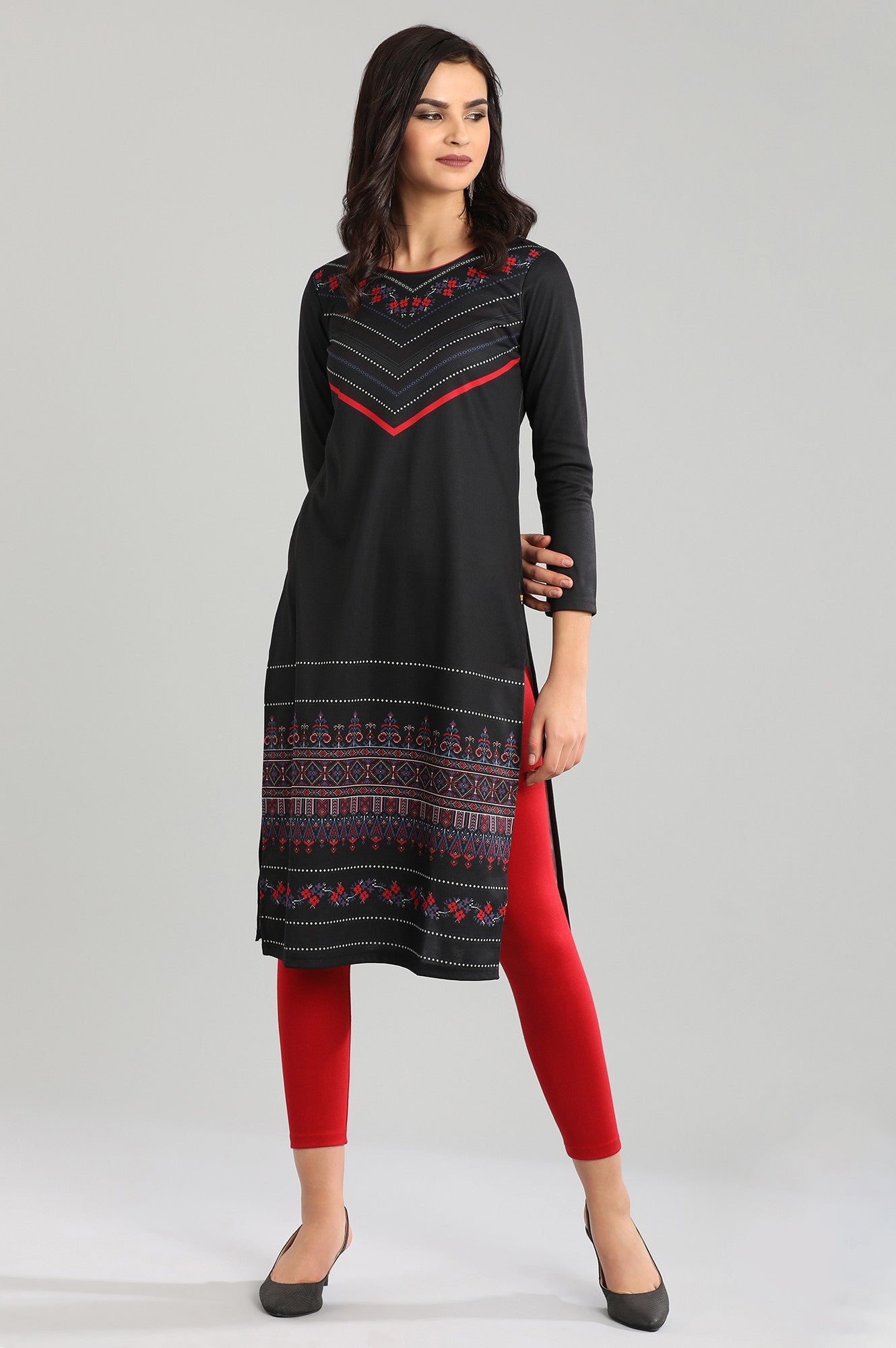 Black Round Neck Yarn-dyed kurta