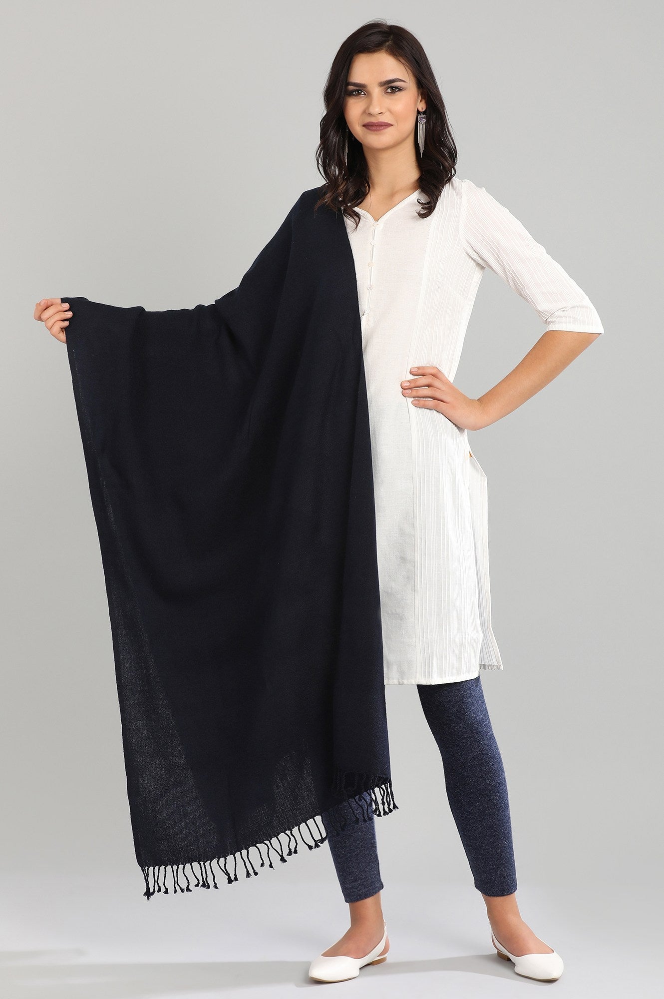 Blue Yarn-Dyed Shawl