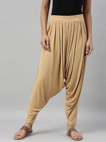 Women Solid Wheat Patiala Pants