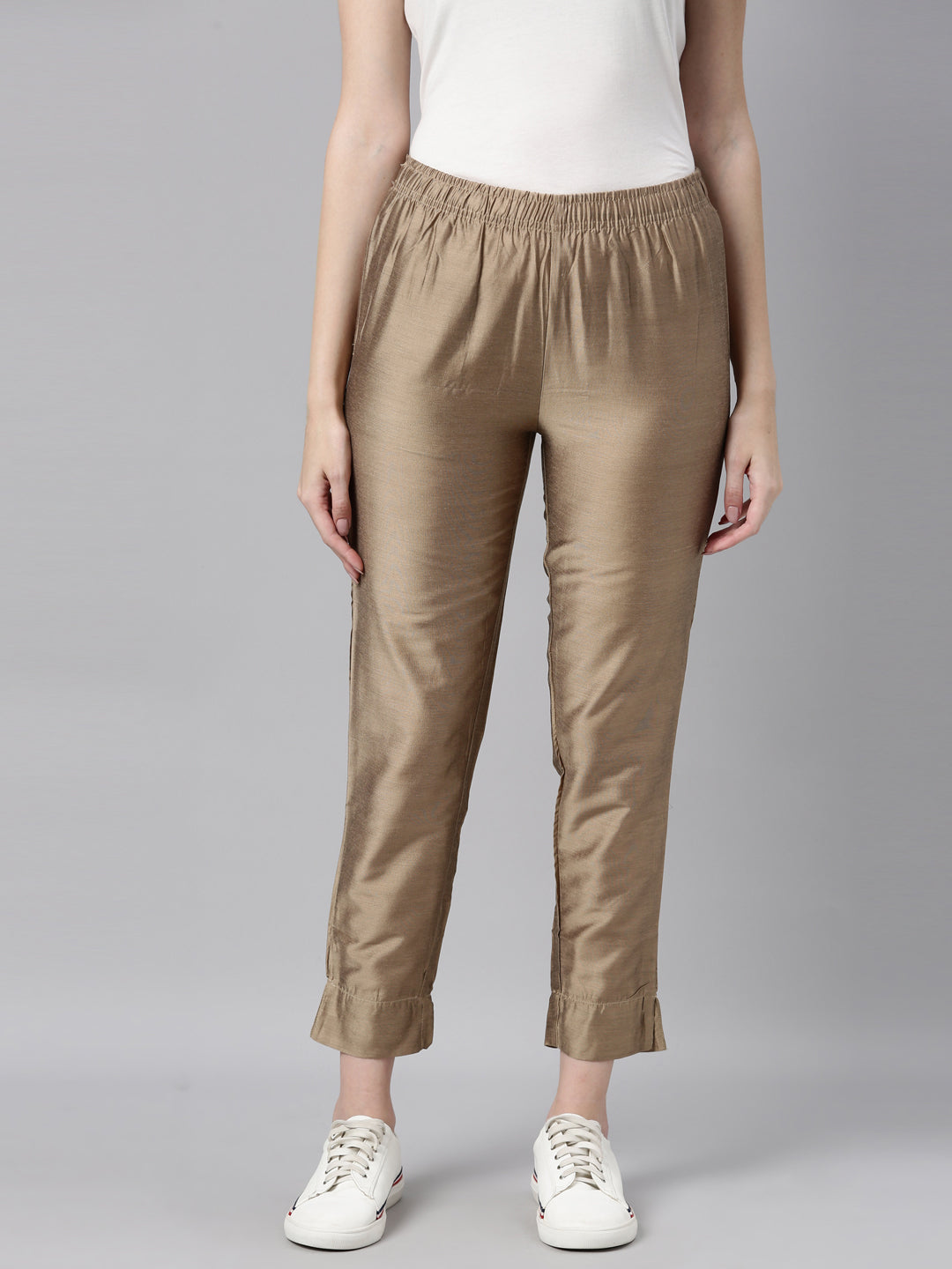 Women Gold Solid Mid Rise Metallic Pants