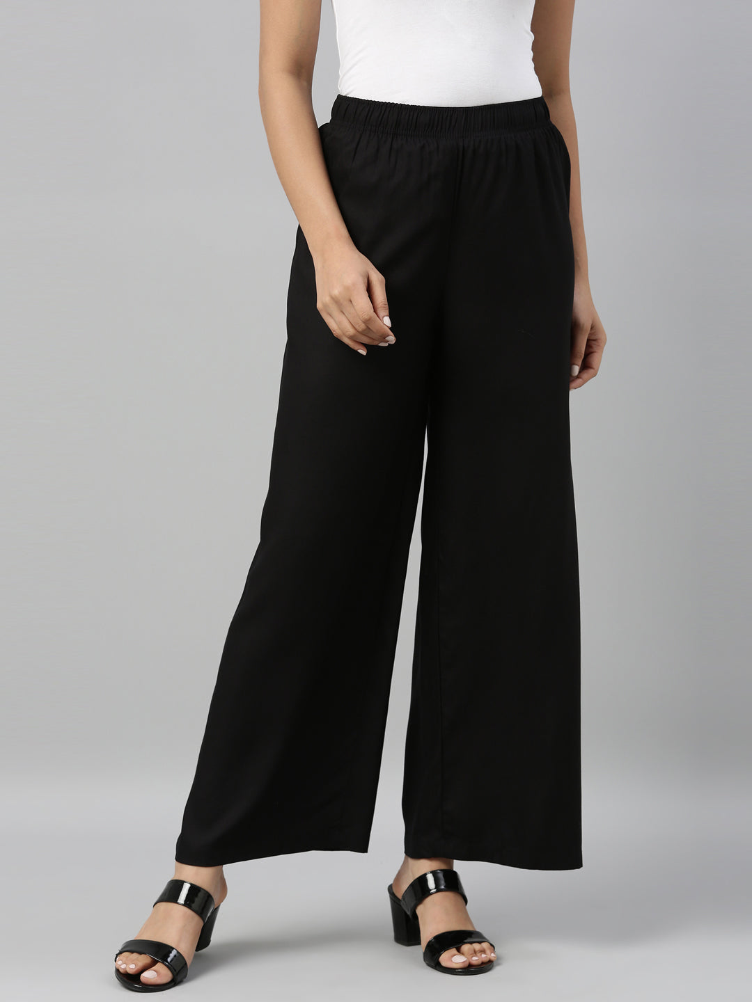 Women Solid Black Woven Viscose Mid Rise Basic Palazzos