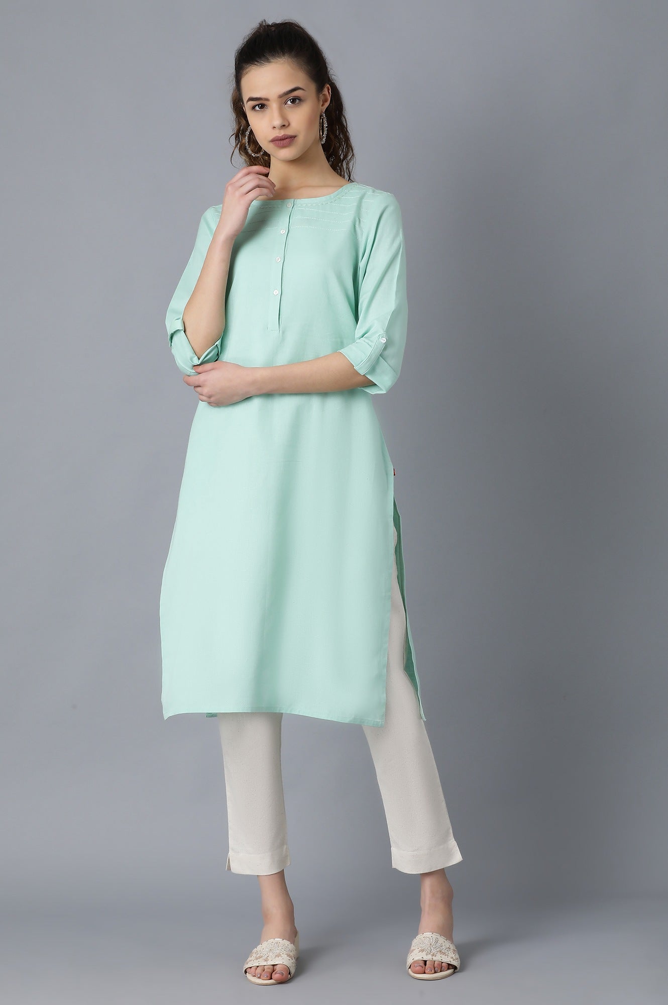 Green Round Neck Solid kurta