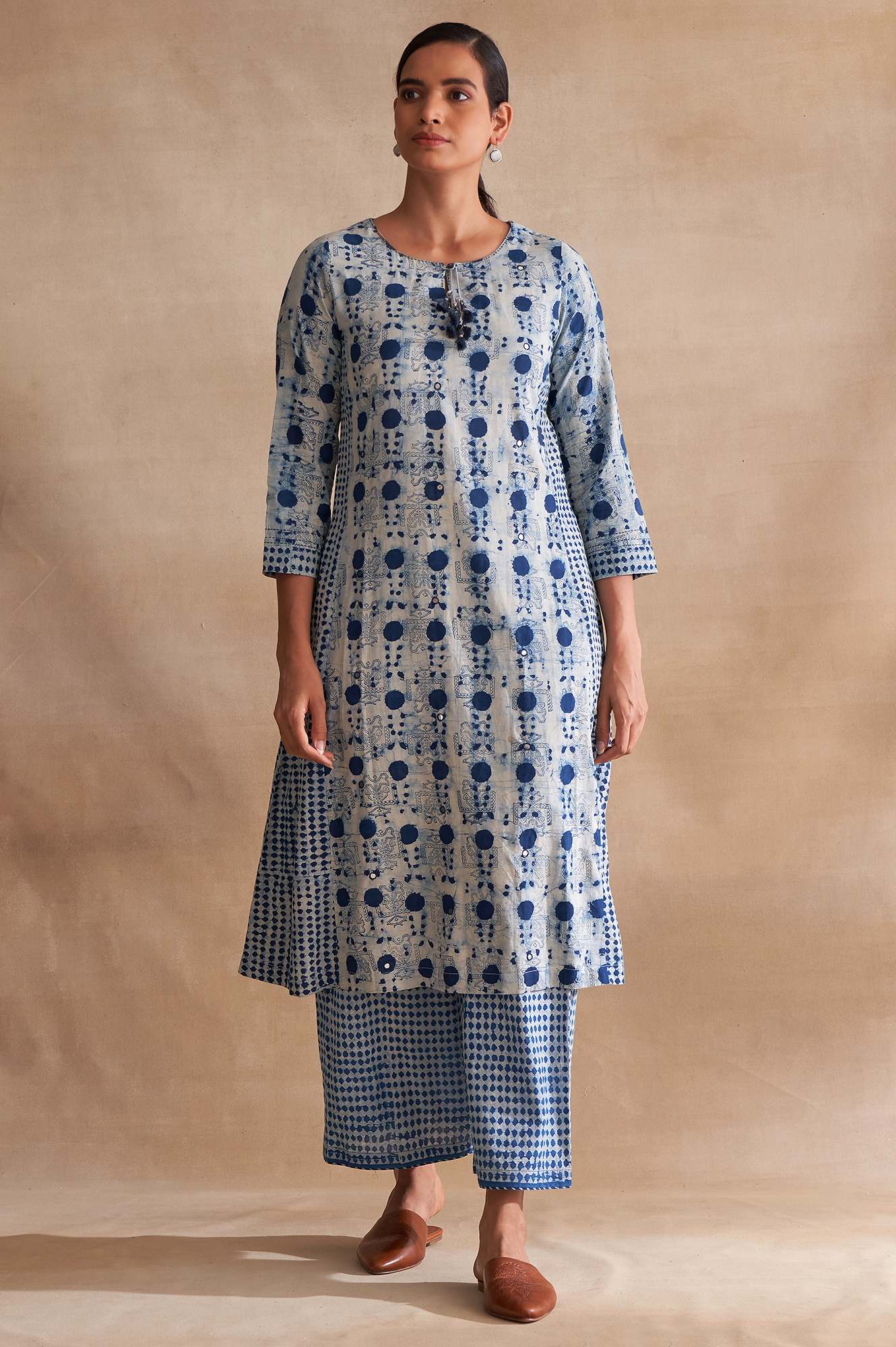 Light Grey Handblock Dabu Print kurta