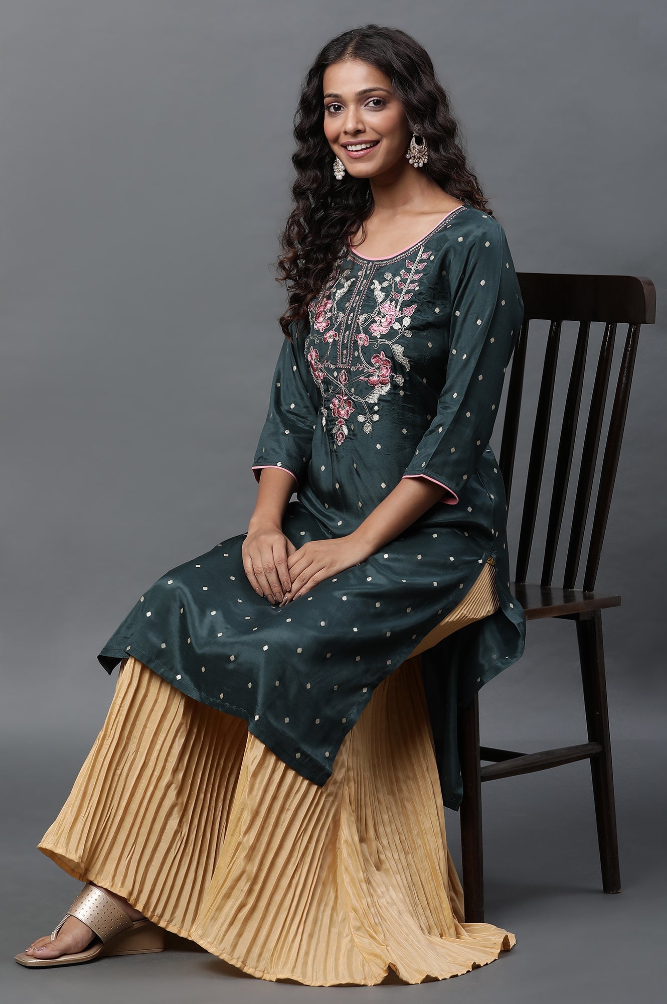 Green Polka Dot Embroidered Straight Shantung Kurta