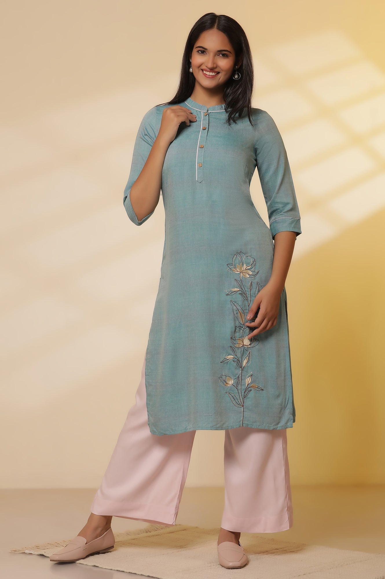 Blue Thread Embroidered Straight Kurta and Palazzo Set