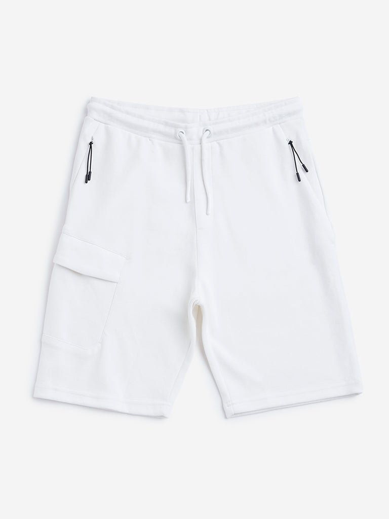 Y&F Kids Off-White Shorts