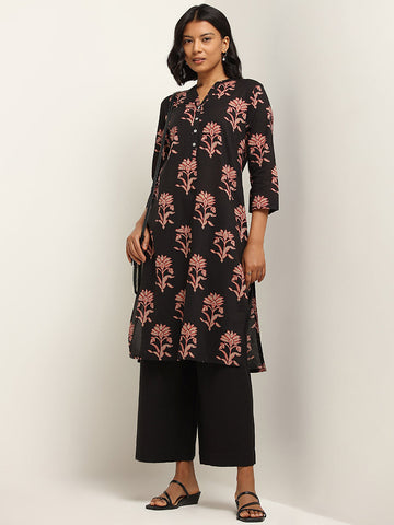 Utsa Black Straight Fit Floral Print Cotton Kurta