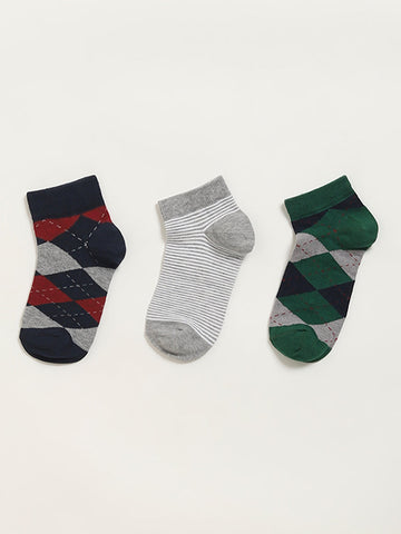 Y&F Kids Multicolour Printed Socks - Pack of 3