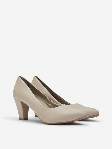 LUNA BLU Beige Solid Pump Shoes