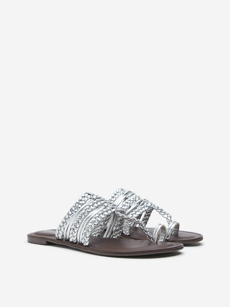 LUNA BLU Silver Braided Kolhapuri Sandals