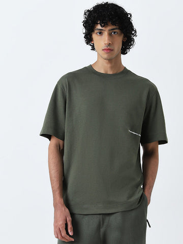 Studiofit Olive Text Printed Relaxed-Fit T-Shirt