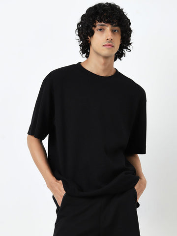 Studiofit Black Textured Relaxed Fit T-Shirt