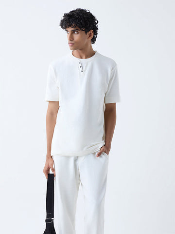 ETA White Solid Relaxed-Fit Cotton T-Shirt