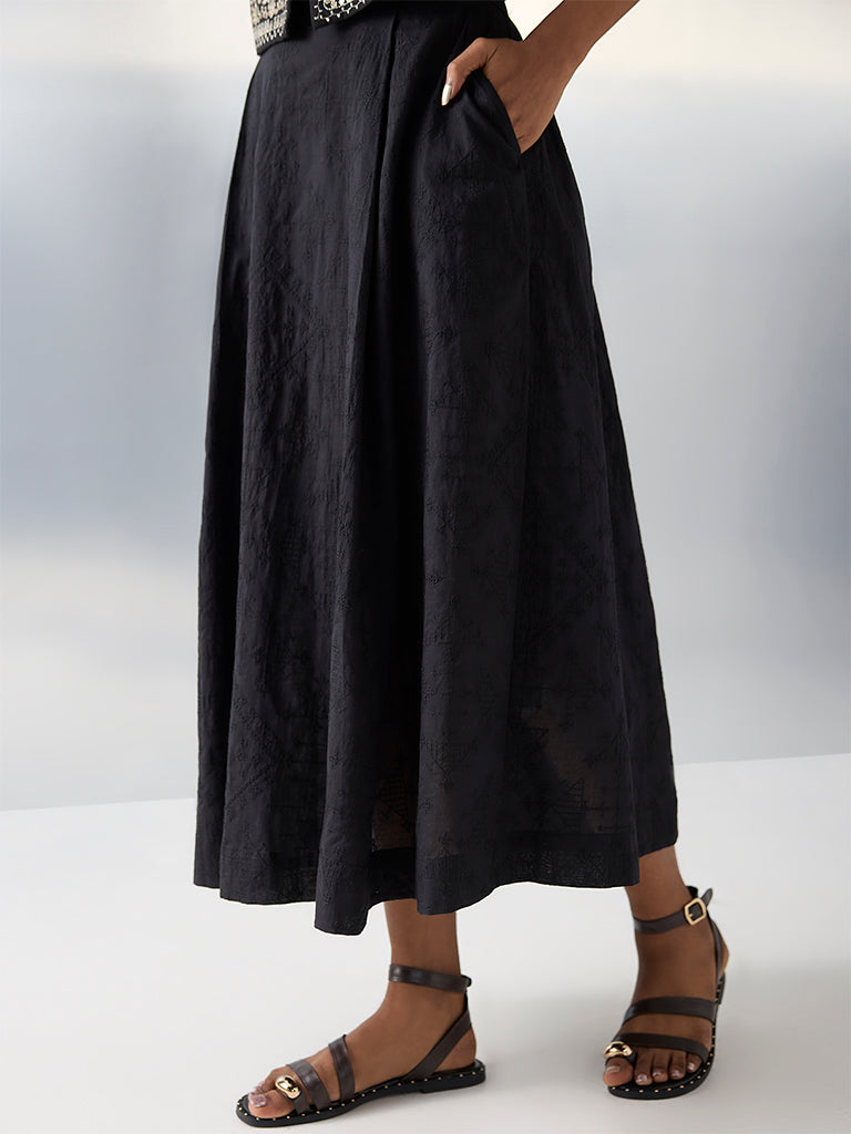 Bombay Paisley Black Embroidered High-Rise Cotton Skirt