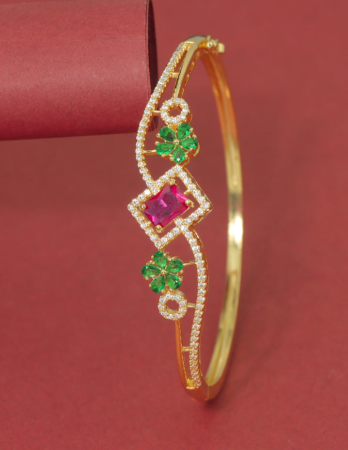 Designer Zirconia Flower Bracelet