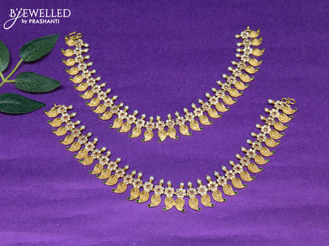 Antique anklet manga pattern with kemp & cz stones and pearls