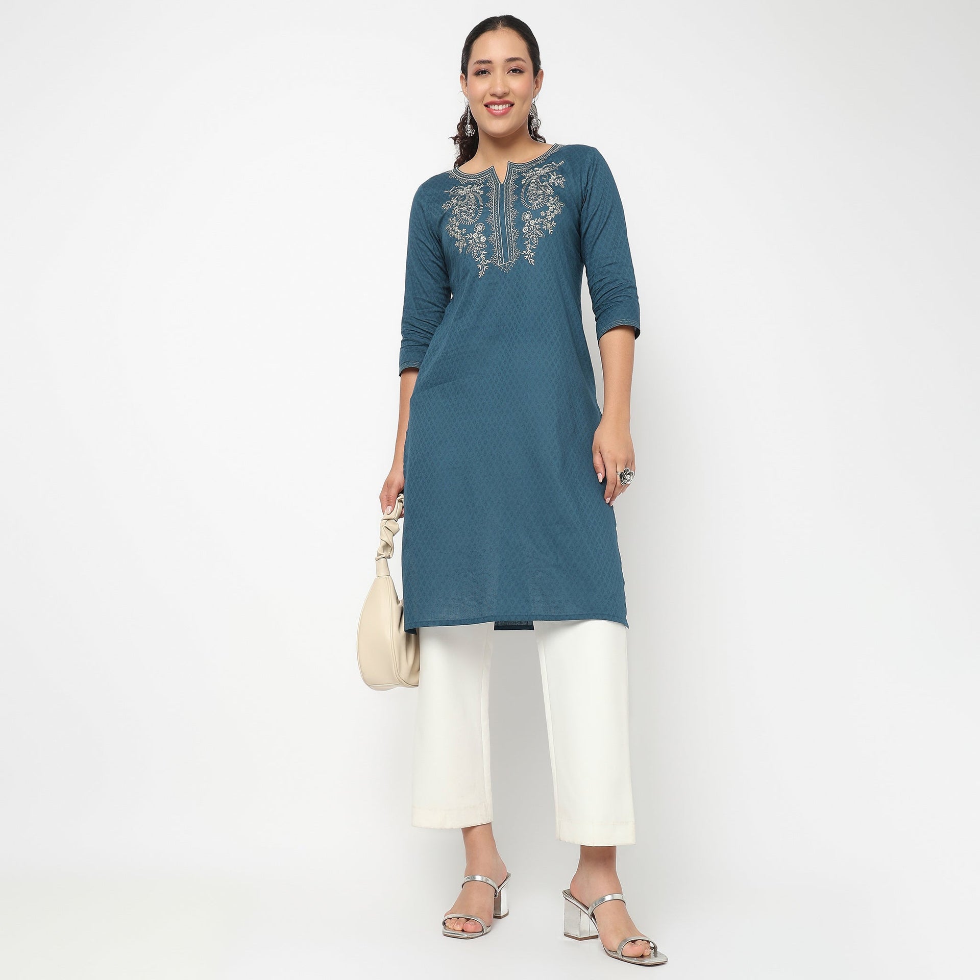 Embroidered Yoke Kurta