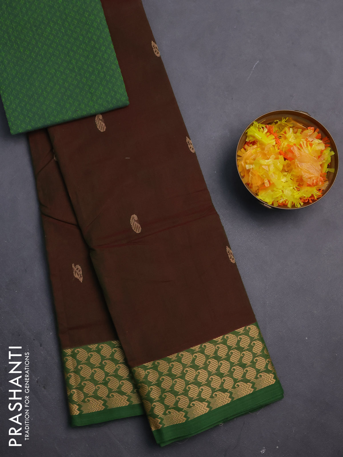 Chettinad cotton saree manthulir green and green with thread woven buttas and thread woven border