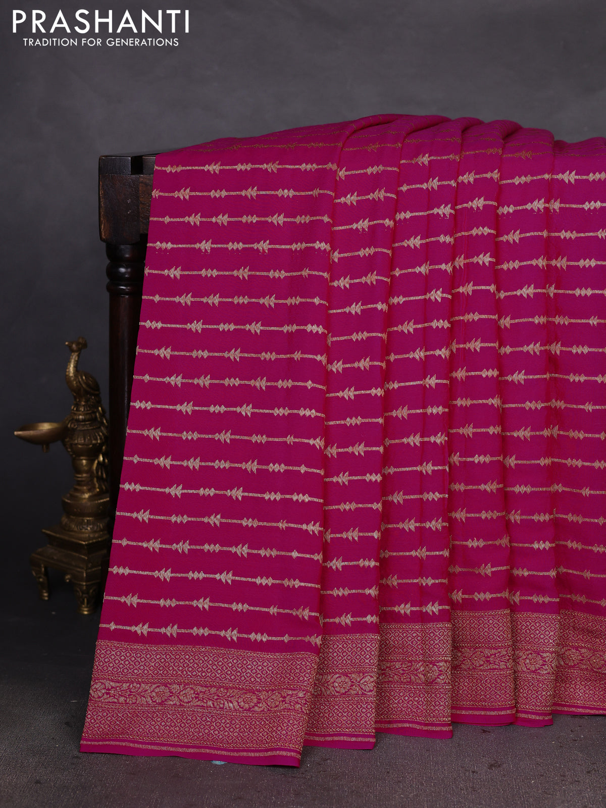 Banarasi crepe saree pink with allover geometric weaves and woven border