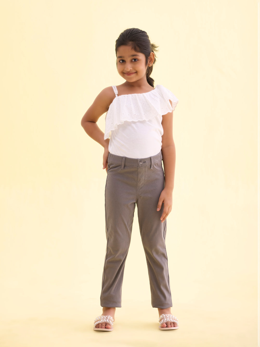 Girls Solid Medium Grey Super Stretch Jeggings