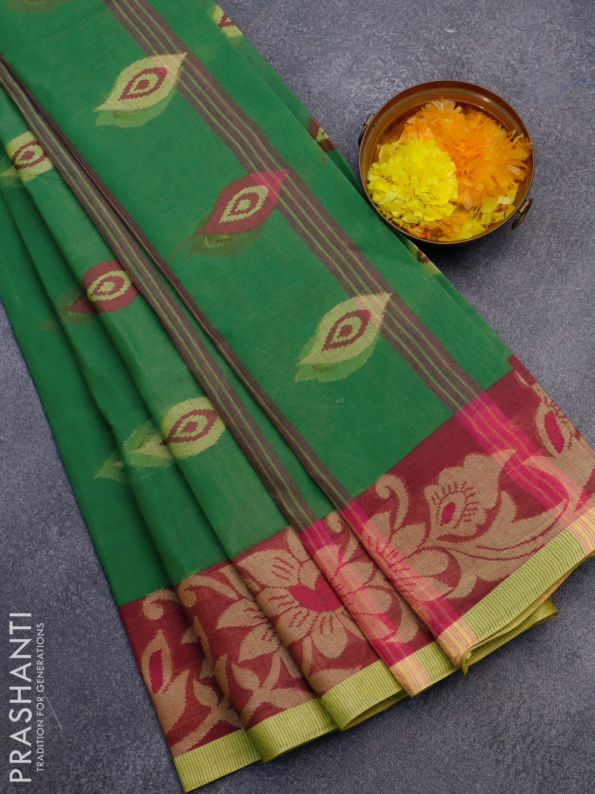 Bengal cotton saree green shade and dark magenta pink with thread woven buttas and thread woven border without blouse