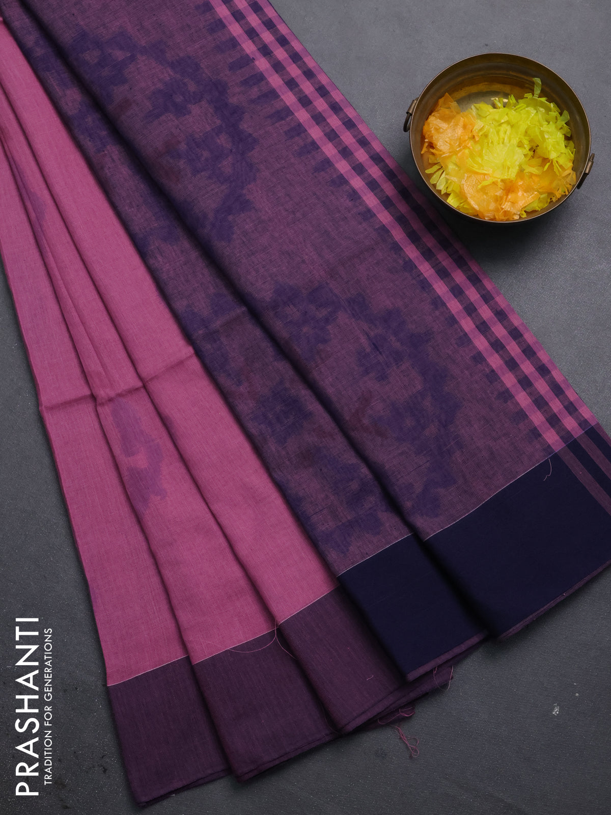 Bengal soft cotton saree mavu pink and navy blue with allover butta weaves and simple border