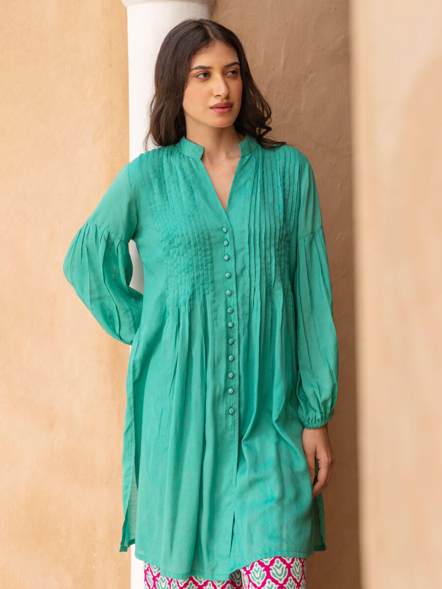 Saanvi Pintuck Shirt Kurta