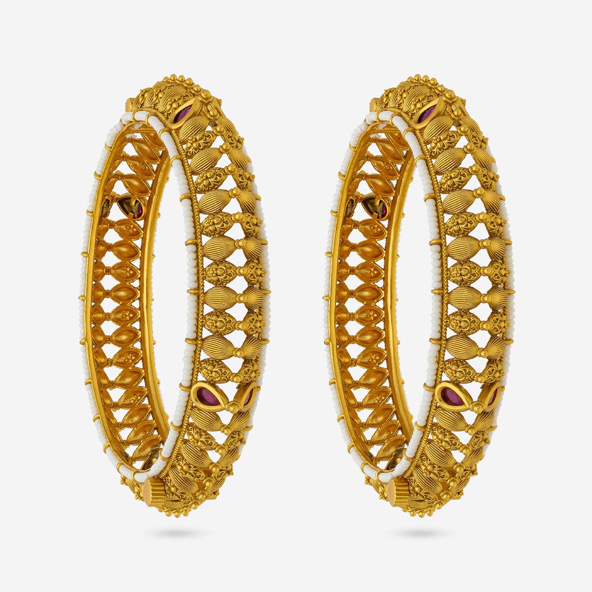 Antique Bangle 192795