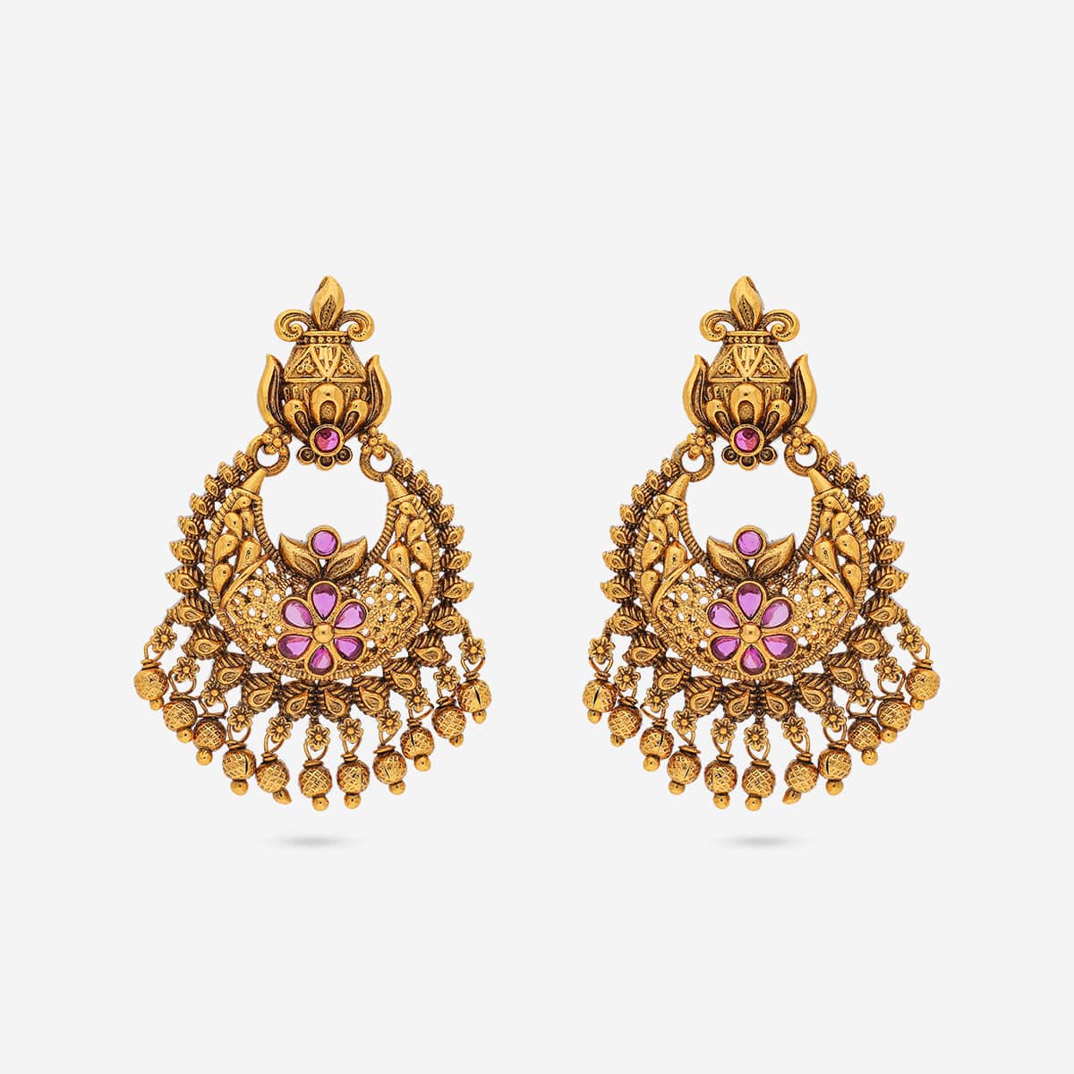Antique Earring 189161