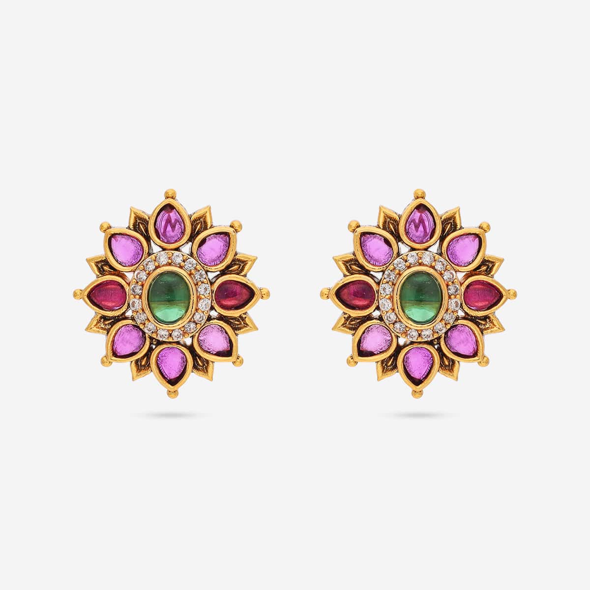 Antique Earring 190954