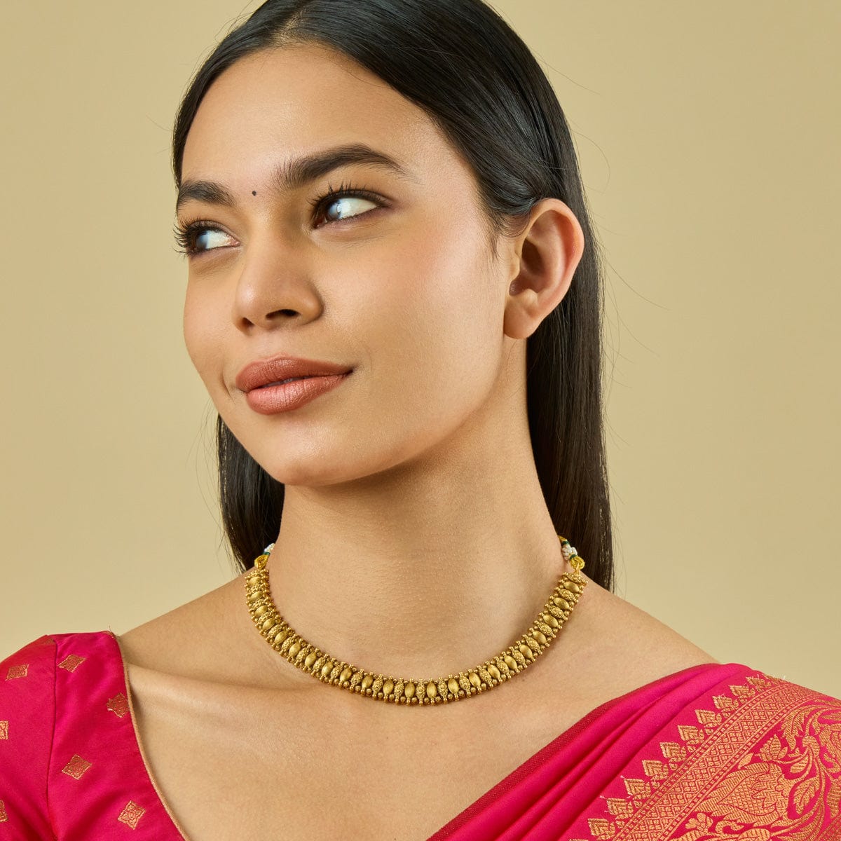 Antique Necklace 185359