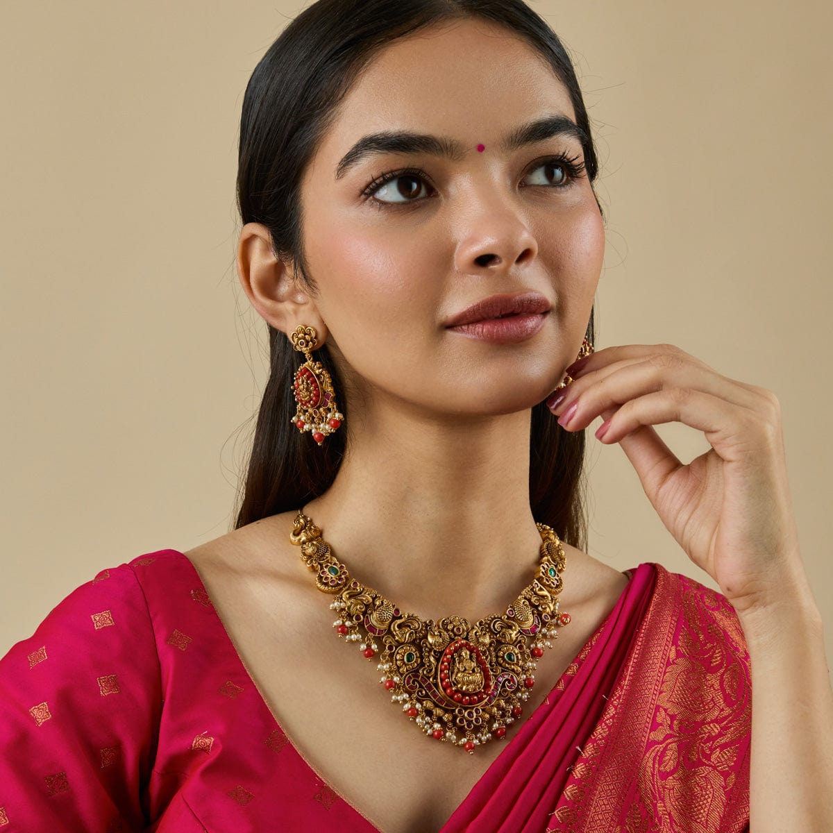 Antique Necklace 181291