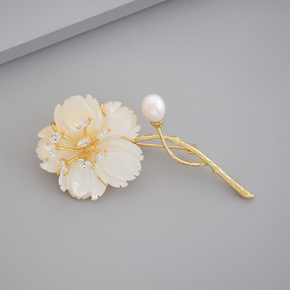 Trendy Brooch 171146